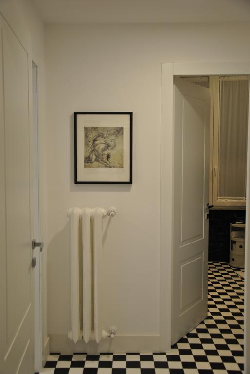 App Leoncino Design In * Roma
